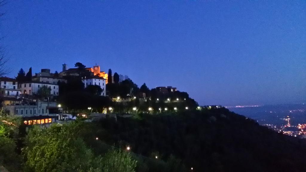 Affittacamere Gir Di Mura Монтекатини-Терме Экстерьер фото